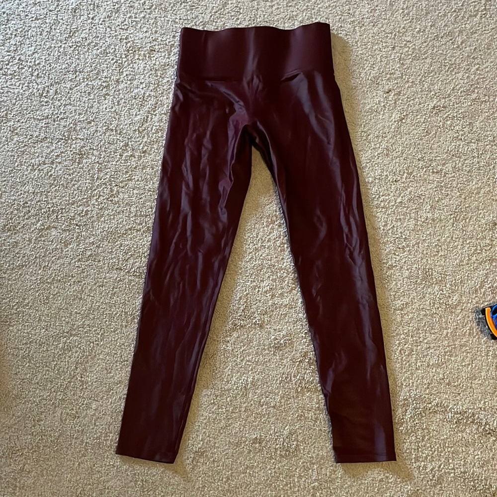 HIGH RISE 7/8 Carbon 38 - Shimmer Burgundy, Medium